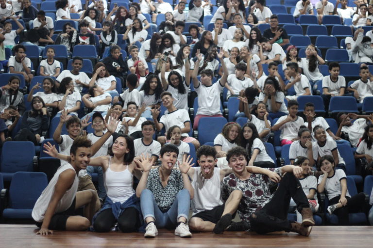 Apresentação para estudantes do CEU Inácio Monteiro. Crédito: Edgar Santos (2019)